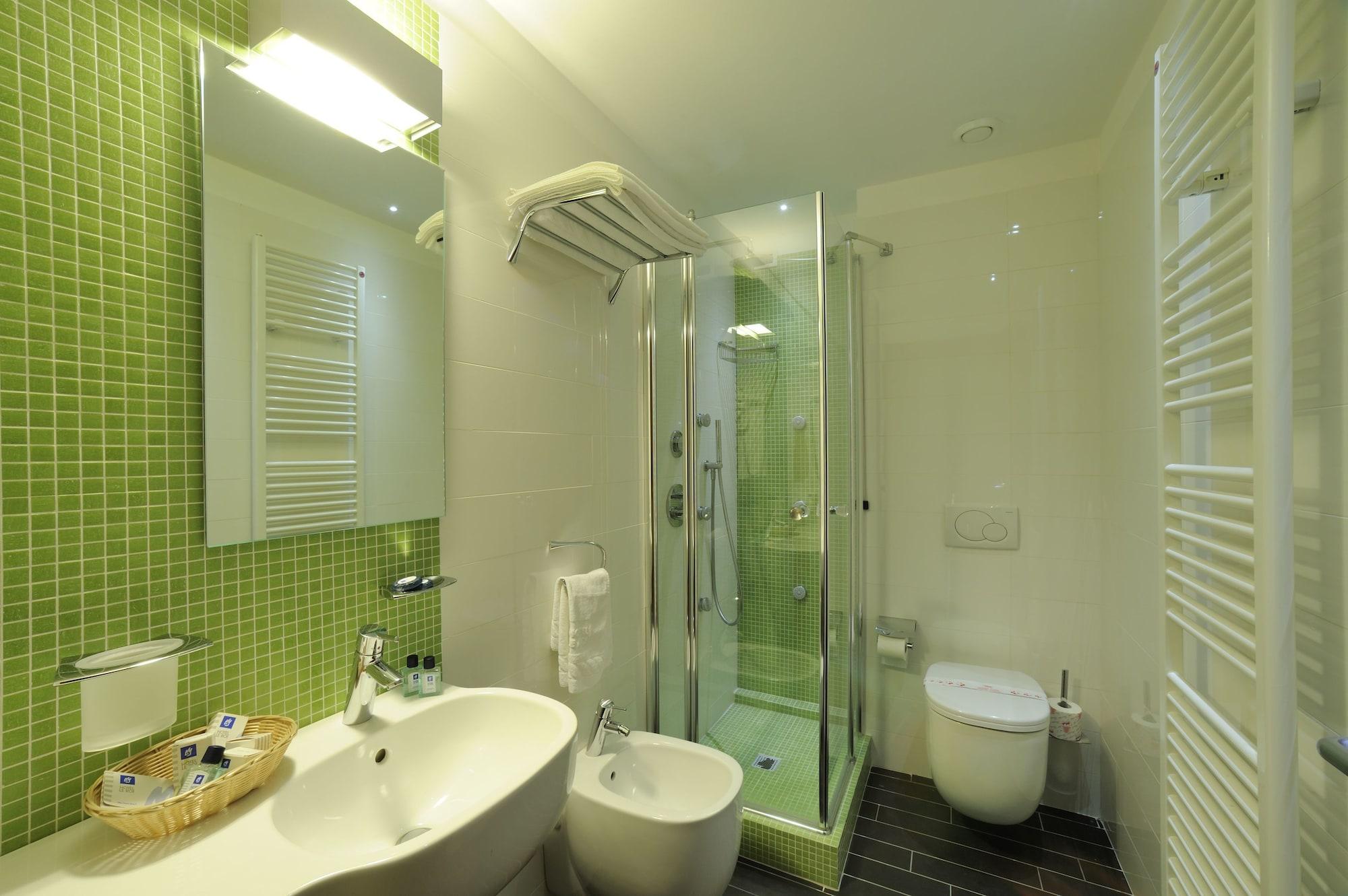 Hotel Le Roi Варацце Экстерьер фото